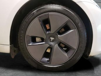 Tesla Model 3 Standard Range Plus RWD (241 bhp) - PARK ASSIST - LED - REVERSE 