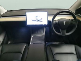 Tesla Model Y SUV RWD (346 ps) - KEYLESS ENTRY - REVERSE CAM - NAV