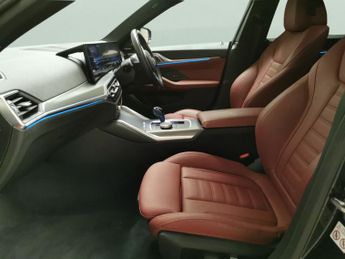 BMW i4 40 83.9kWh M Sport Gran Coupe eDrive (340 ps) - LEATHER - PARK A