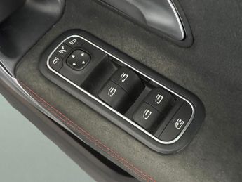 Mercedes-Benz A Class 2.0 A200d AMG Line (Executive) 8G-DCT (150 ps) - ACTIVE LANE ASS