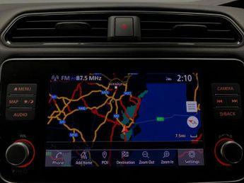 Nissan Leaf 39kWh Tekna (150 ps) - LED - NAV - LANE DEPARTURE