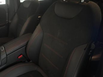 Mercedes-Benz EQA EQA 300 66.5kWh AMG Line 4MATIC (228 ps) - ADAPTIVE LIGHTS - HEA