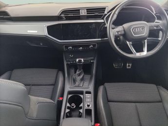 Audi Q3 1.4 TFSIe 45 S line Sportback Plug-in S Tronic 13kWh (245 ps) - 