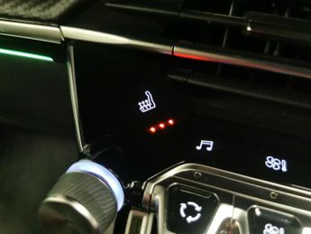 Peugeot E-2008 50kWh GT (7kW Charger) (136 ps) - BLIND SPOT ASSIST - LANE DEPAR
