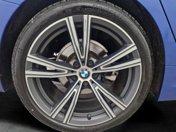 BMW 3 Series 2.0 320i M Sport xDrive (184 ps) - ACOUSTIC GLAZING