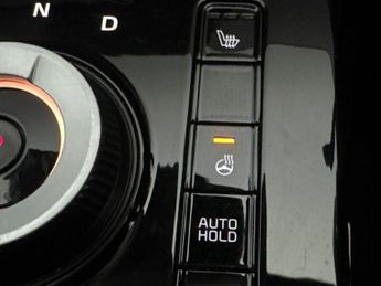 Kia Niro 64.8kWh 3 (201 bhp) - HEATED STEERING - BLIND SPOT ASSIST - LANE