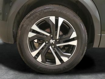 Peugeot E-2008 50kWh GT (7kW Charger) (136 ps) - BLIND SPOT ASSIST - LANE DEPAR