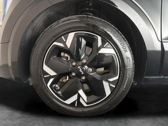 Kia Niro 64.8kWh 3 (201 bhp) - HEATED STEERING - BLIND SPOT ASSIST - LANE