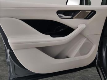 Jaguar I-PACE 400 90kWh S 4WD (400 ps) - LED - MERIDIAN AUDIO - REVERSE CAM