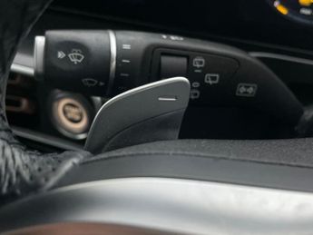 Mercedes-Benz EQC EQC 400 80kWh AMG Line (Premium) 4MATIC (408 ps) - CARPLAY - SEL