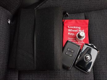 Renault Captur 1.6 E-TECH techno (145 ps) - LANE DEPARTURE  - BLUETOOTH - COMFO