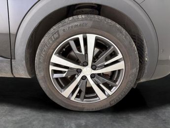 Peugeot 3008 1.6 13.2kWh Allure Premium + Plug-in e-EAT (225 ps) - BLUETOOTH 