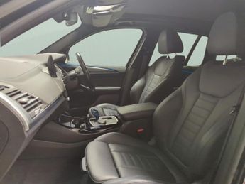 BMW iX3 80kWh M Sport Pro (286 ps) - PAN ROOF - HUD - GESTURE CONTROL