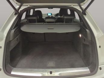 Audi Q3 1.4 TFSI CoD S line Edition S Tronic (150 ps) - DRIVING MODES - 