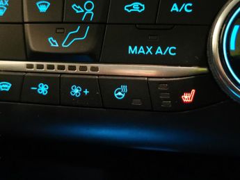 Ford Kuga 2.5 Duratec 14.4kWh Vignale Plug-in CVT (225 ps) - REVERSE CAM -