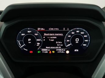 Audi Q4 E-tron 40 Sport 82kWh (204 ps) - LED - HEATED SEATS - WIFI