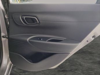 Hyundai i20 1.0 T-GDi MHEV SE Connect DCT (100 ps) - CRUISE - DRIVING MODES