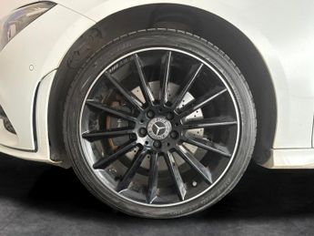Mercedes-Benz CLA 1.3 CLA250e 15.6kWh AMG Line Night Edition (Premium Plus) Coupe 