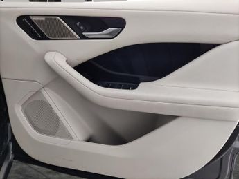 Jaguar I-PACE 400 90kWh S 4WD (400 ps) - LED - MERIDIAN AUDIO - REVERSE CAM