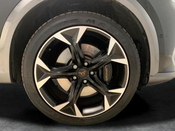 Cupra Formentor 1.4 eHybrid 12.8kWh VZ2 Plug-in DSG (245 ps) - LED - REVERSE CAM