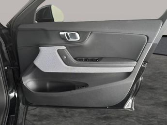Polestar Polestar 2 Dual Motor 78kWh Long Range Plus Pilot Fastback 4WDE (408 ps) - 