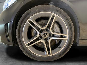 Mercedes-Benz C Class 2.0 C300e 13.5kWh AMG Line Edition Plug-in G-Tronic+ (320 ps) - 
