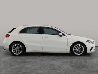 Mercedes-Benz A Class 1.5 A180d Sport (Executive) 7G-DCT (116 ps) - SELF PARK - REVERS