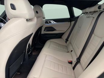 BMW i4 40 83.9kWh M Sport Gran Coupe eDrive (340 ps) - LEATHER - M SPOR