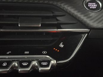 Peugeot E-2008 50kWh GT (7kW Charger) (136 ps) - LED - REVERSE CAM - NAV