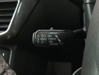 Seat Tarraco 2.0 TDI XCELLENCE Lux DSG 4Drive (190 ps) - KEYLESS ENTRY - PARK