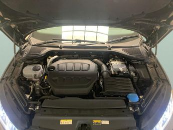 Skoda Octavia 2.0 TSI vRS DSG (245 ps) - SMARTLINK - HEATED SEATS - BLUETOOTH