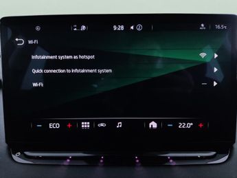 Skoda Enyaq iV 62kWh 60 (DC120kW) (179 ps) - SMARTLINK - NAV - LEATHER