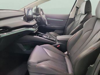 Skoda Enyaq iV 62kWh 60 (DC120kW) (179 ps) - SMARTLINK - NAV - LEATHER