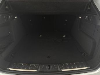 Jaguar F-PACE 2.0 D200 MHEV R-Dynamic Black AWD (204 ps) - CARPLAY - LED - REV