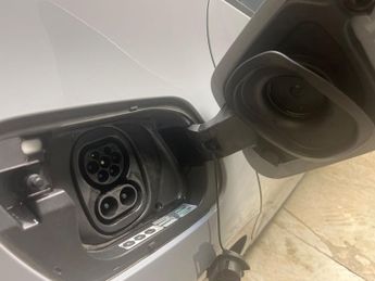 Volkswagen ID.3 Pro Performance 58kWh Life (204 ps) - ASSISTANCE PACK - BLUETOOT