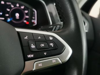Volkswagen Tiguan 2.0 TDI Elegance DSG (150 ps) - KEYLESS ENTRY - PARK ASSIST - LE