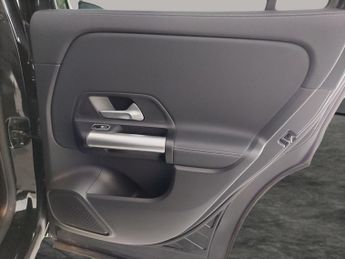 Mercedes-Benz EQA EQA 250+ 70.5kWh Sport (Executive) (190 ps) - ADAPTIVE LIGHTS