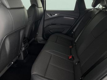 Audi Q4 E-tron 40 S line Sportback 82kWh (204 ps) - CARPLAY - LED - HEATED SEAT