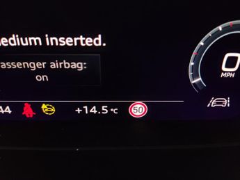Audi Q4 E-tron 40 S line Sportback 82kWh (204 ps) - LED - SAT NAV - HEATED SEAT