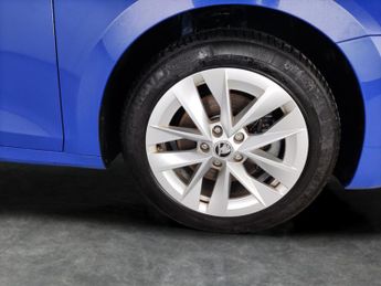 Skoda Octavia 1.4 TSI iV 13kWh SE L Plug-in DSG (204 ps) - SMARTLINK - HEATED 