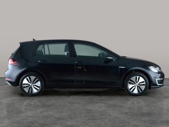 Volkswagen E-golf 35.8kWh e-Golf (136 ps) - LED - BLUETOOTH - PARK SENSORS