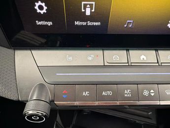 Vauxhall Astra 1.6 12.4kWh GSe Plug-in (225 ps) - ACTIVE LANE ASSIST - KEYLESS 