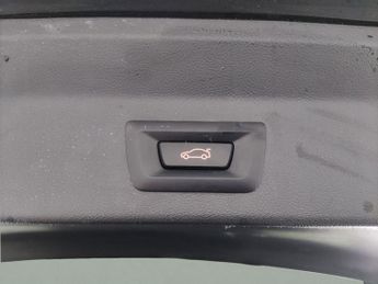 BMW iX3 80kWh M Sport (286 ps) - HUD - CARPLAY - UPGRADED SOUND