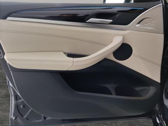 BMW iX3 80kWh M Sport (286 ps) - HUD - CARPLAY - UPGRADED SOUND