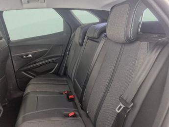 Peugeot 3008 1.6 13.2kWh Allure Plug-in e-EAT (225 ps) - LANE DEPARTURE  - BL