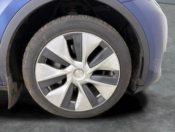 Tesla Model Y (Dual Motor) Long Range 4WDE (384 bhp) - HEATED STEERING - WIFI