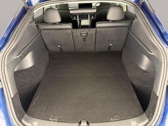 Tesla Model Y (Dual Motor) Long Range 4WDE (384 bhp) - HEATED STEERING - WIFI