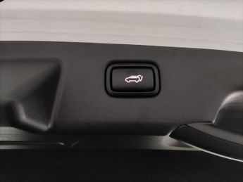 Kia Niro 64.8kWh 4 (201 bhp) - ACTIVE LANE ASSIST - HEAT AND COOL SEATS