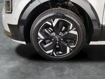 Kia Niro 64.8kWh 4 (201 bhp) - ACTIVE LANE ASSIST - HEAT AND COOL SEATS