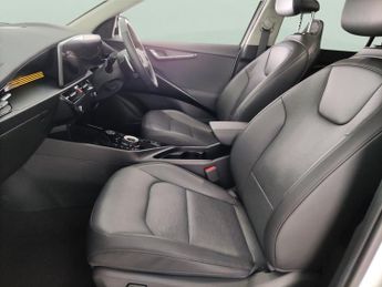 Kia Niro 64.8kWh 4 (201 bhp) - ACTIVE LANE ASSIST - HEAT AND COOL SEATS